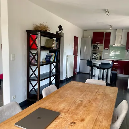 Apartment Grande Maison 5 Lits 3 Et Parking Prive Chepy (Marne)