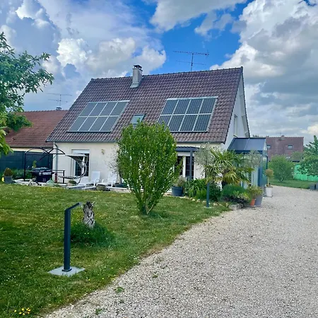 Grande Maison 5 Lits 3 Et Parking Prive Apartment Chepy (Marne)