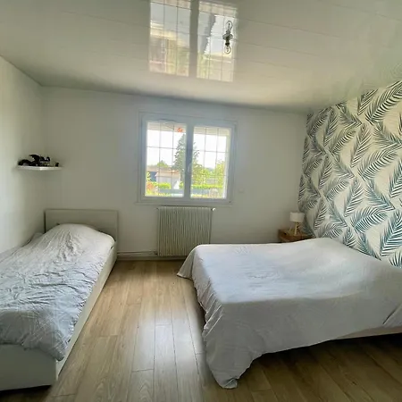 Apartment Grande Maison 5 Lits 3 Et Parking Prive Chepy (Marne)